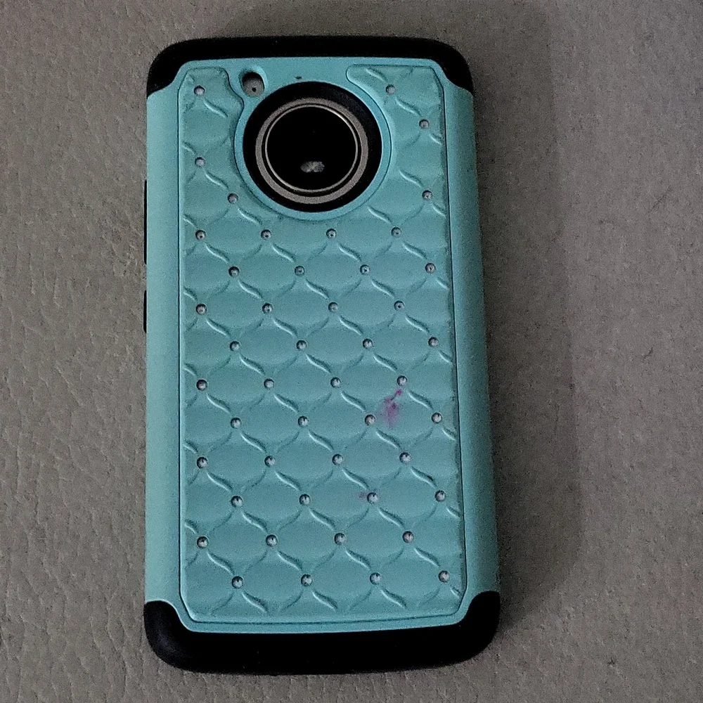 Motorola XT1765 Model Cell Phone